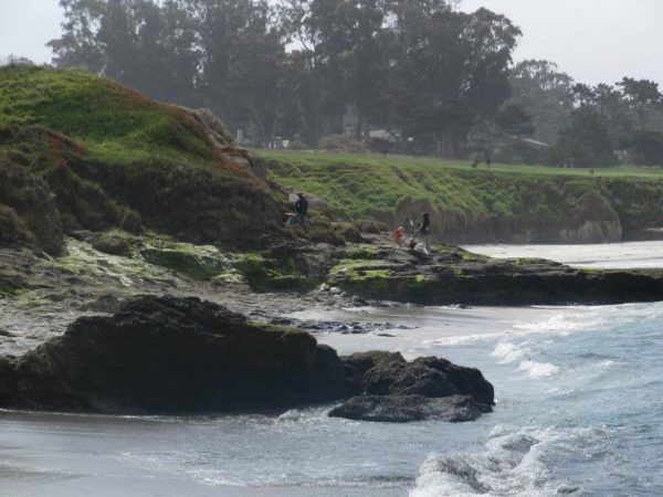 Dan Schultz and Dave Santillanes plein air painting in Carmel, California.