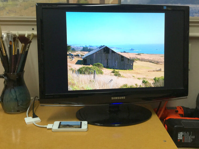 Painting from Photos in the Studio Using an LCD Screen